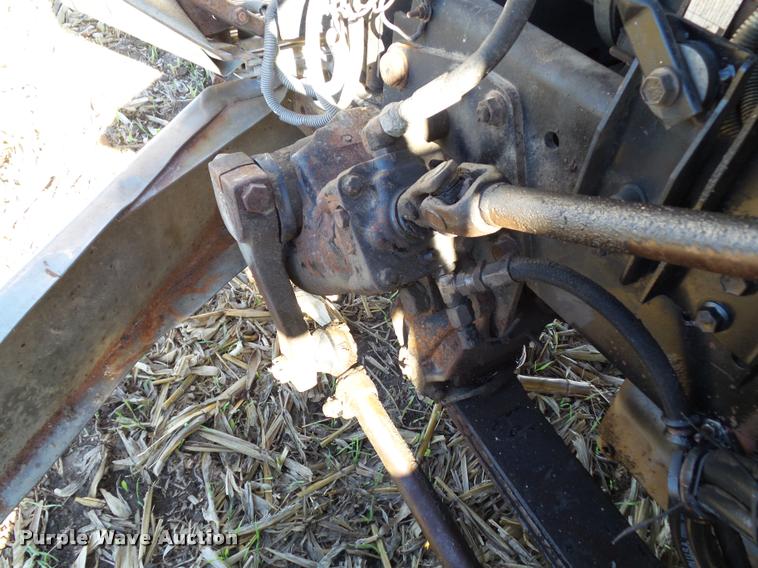 image for item BZ9906 1986 Freightliner semi truck