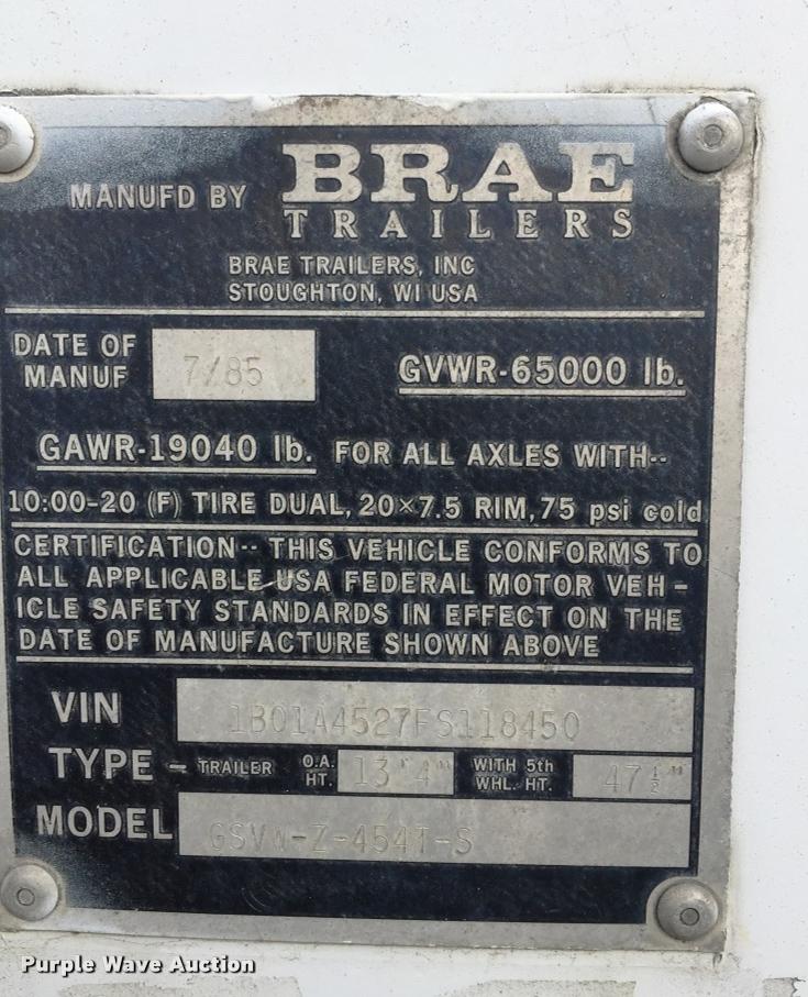 image for item F1428 1985 Brae dry van trailer