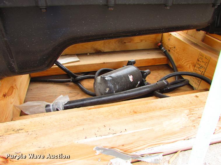 image for item J1617 Cummins QSB6.7 six cylinder diesel engine