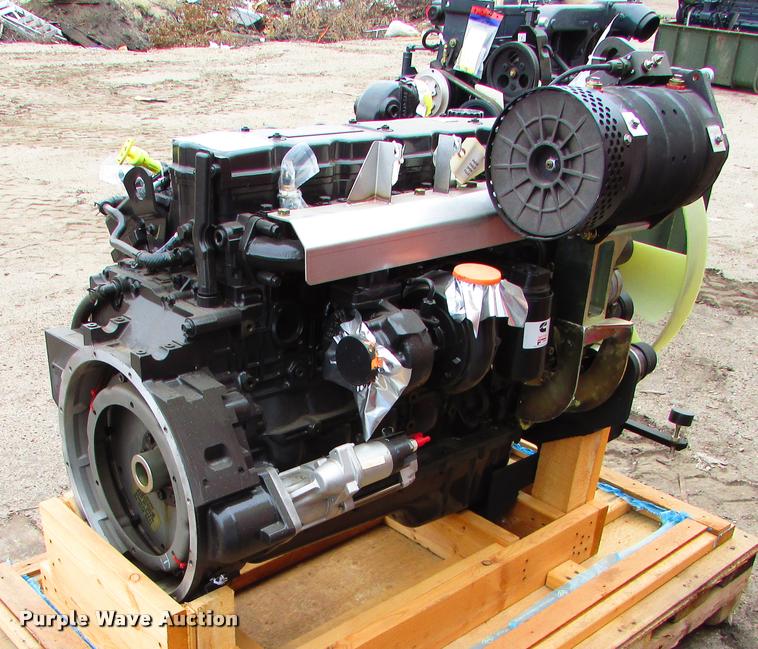 image for item J1618 Cummins QSB6.7 six cylinder diesel engine
