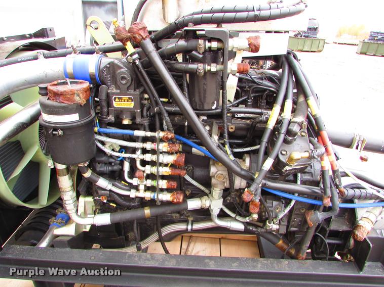 image for item J1620 Cummins QSB6.7 six cylinder diesel engine