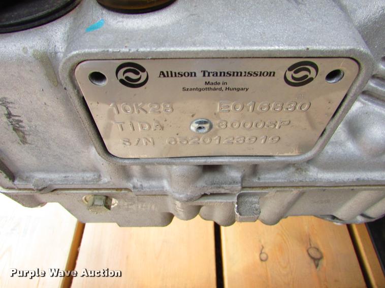 image for item J1620 Cummins QSB6.7 six cylinder diesel engine