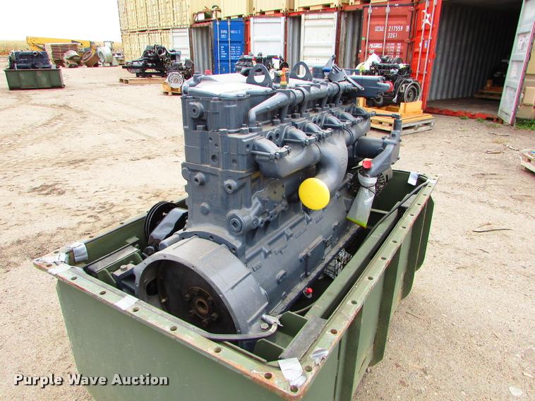 image for item J1622 Cummins NHC-250 six cylinder diesel engine
