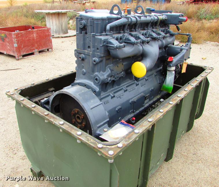 image for item J1623 Cummins NHC-250 six cylinder diesel engine
