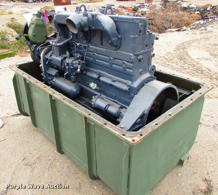image for item J1624 Cummins NHC-250 six cylinder diesel engine