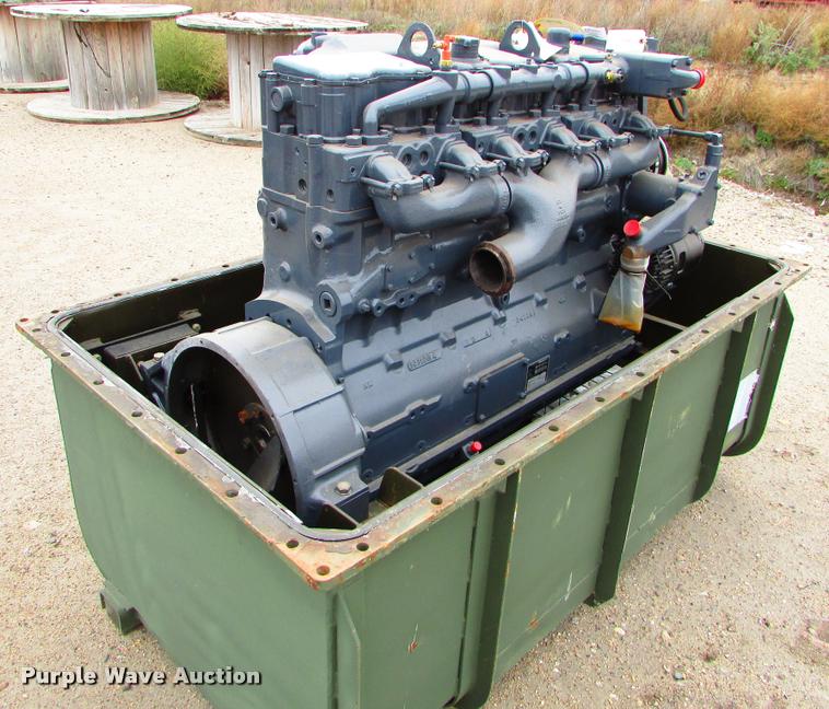 image for item J1624 Cummins NHC-250 six cylinder diesel engine