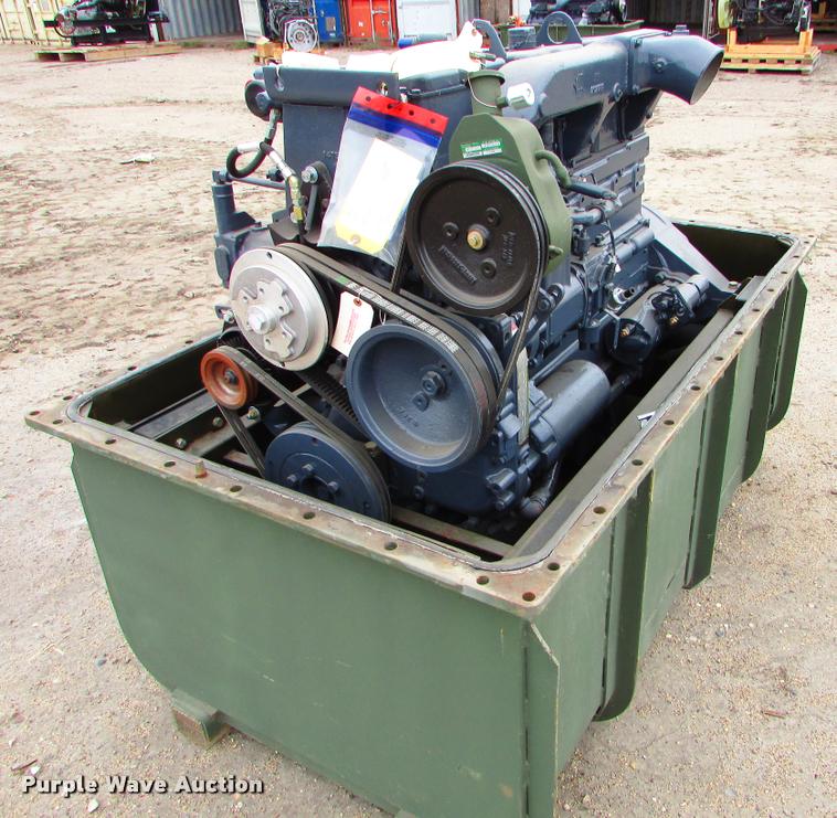 image for item J1624 Cummins NHC-250 six cylinder diesel engine