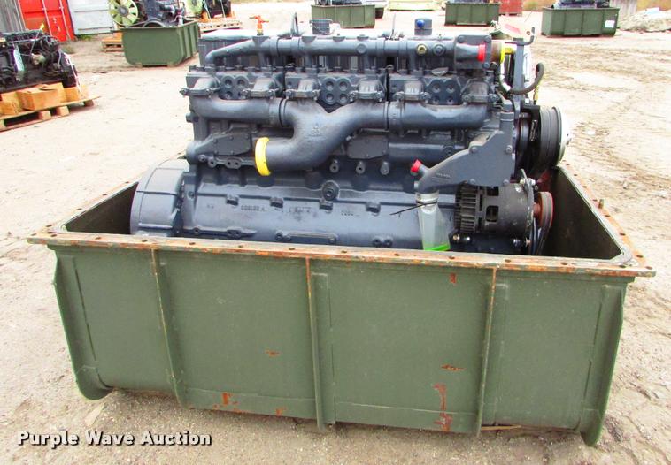 image for item J1625 Cummins six cylinder diesel engine