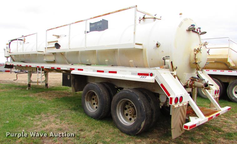 image for item J1626 2012 Western VT130 vacuum tank trailer