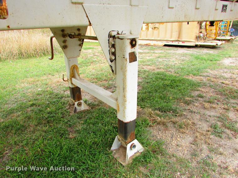 image for item J1626 2012 Western VT130 vacuum tank trailer