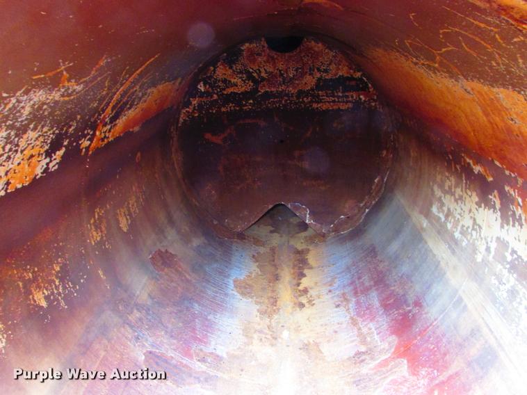 image for item J1626 2012 Western VT130 vacuum tank trailer