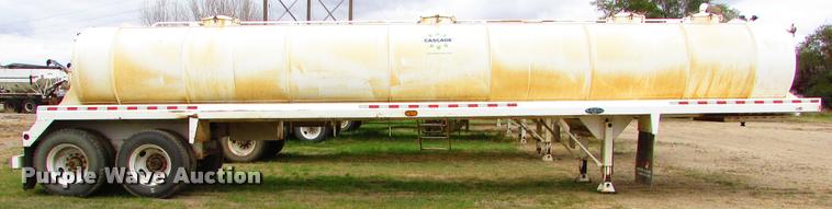 image for item J1627 2012 Dragon 130B vacuum tank trailer