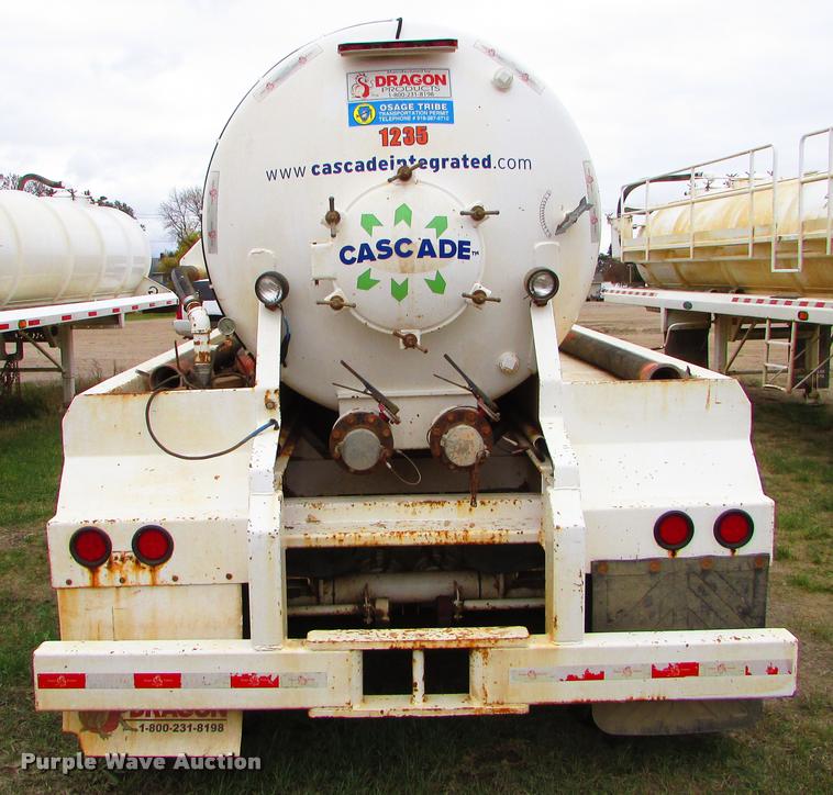 image for item J1628 2012 Dragon 130BBL vacuum tank trailer