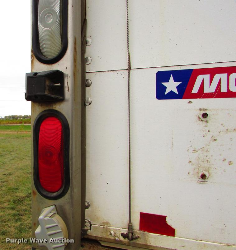 image for item J1630 2009 International 7500 box truck