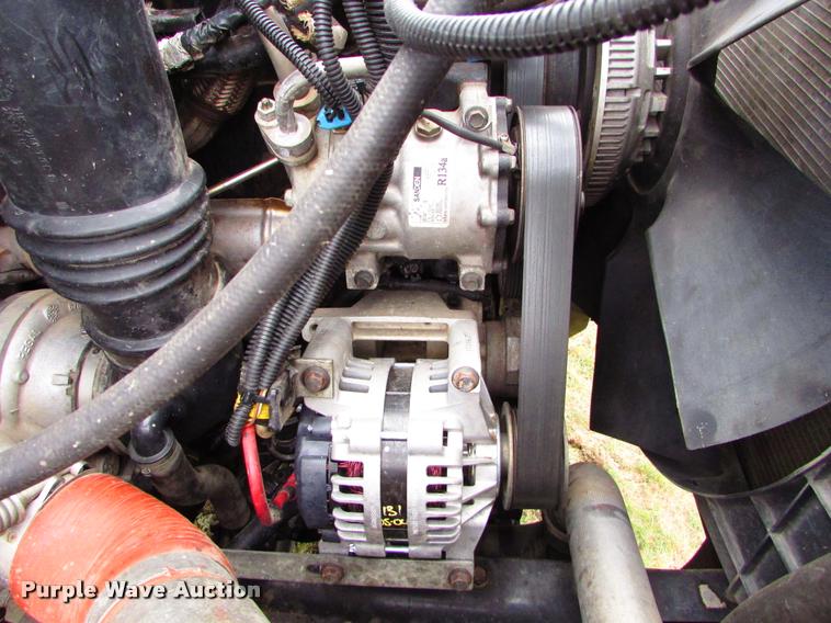 image for item J1630 2009 International 7500 box truck