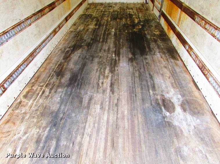 image for item J1630 2009 International 7500 box truck