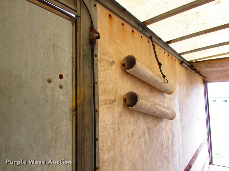 image for item J1630 2009 International 7500 box truck