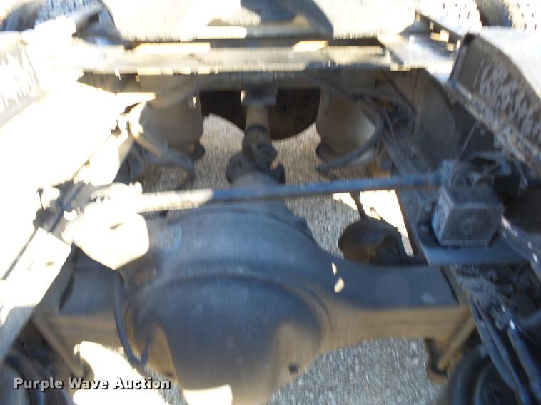 image for item K1073 2007 Freightliner Columbia semi truck