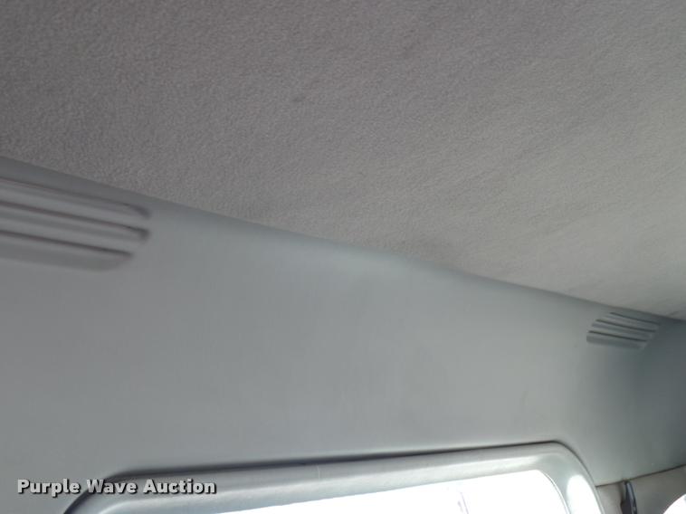 image for item K1073 2007 Freightliner Columbia semi truck