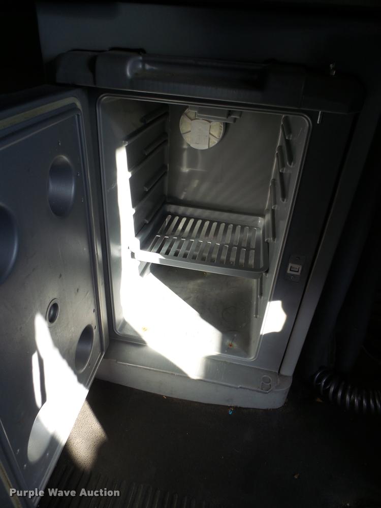 image for item K1074 2001 Freightliner Century Class semi truck