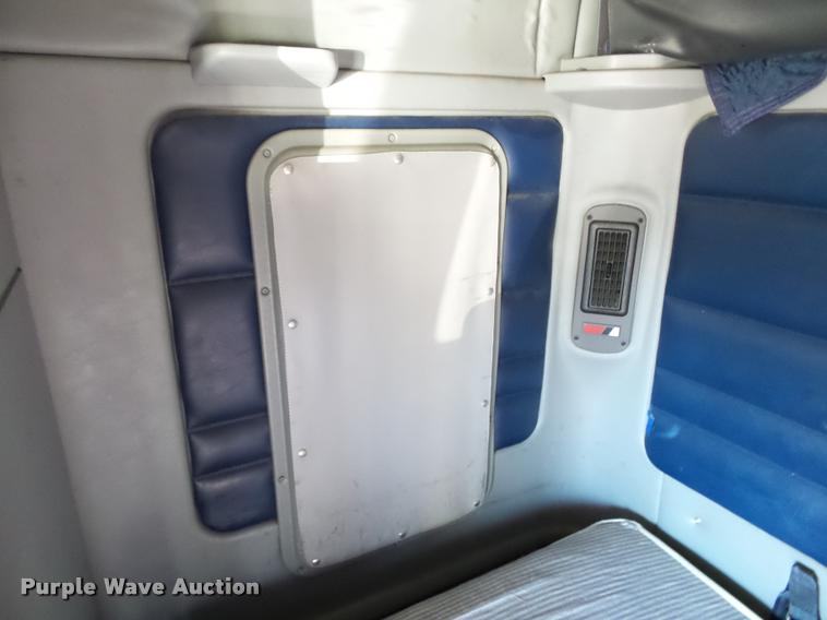 image for item K1074 2001 Freightliner Century Class semi truck