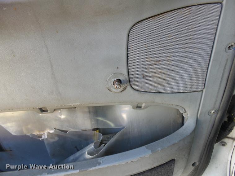 image for item K1074 2001 Freightliner Century Class semi truck