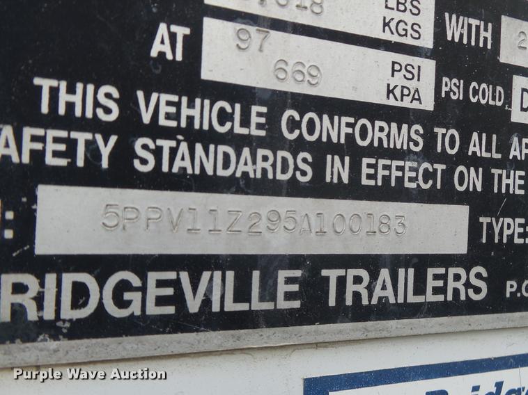 image for item K5624 2005 Bridgeville BTDFLT05 dry van trailer