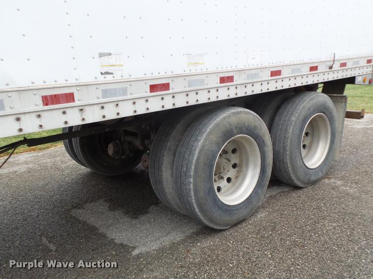 image for item K5624 2005 Bridgeville BTDFLT05 dry van trailer