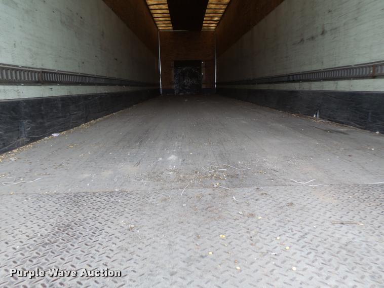 image for item K5624 2005 Bridgeville BTDFLT05 dry van trailer