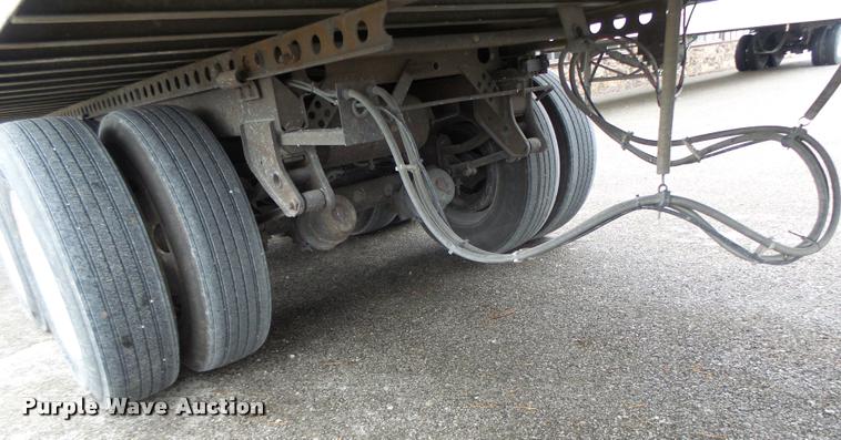 image for item K5625 2003 Lufkin TFV-CLST dry van trailer