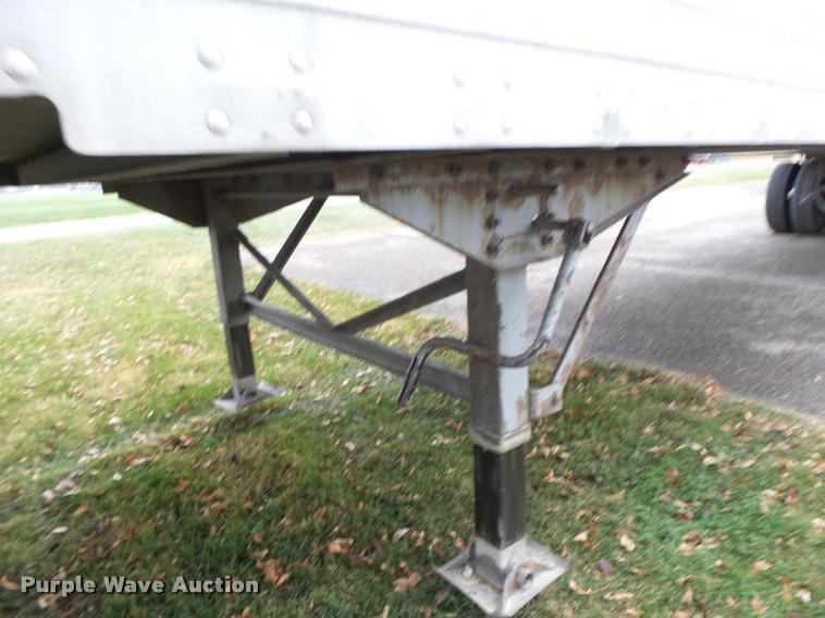 image for item K5625 2003 Lufkin TFV-CLST dry van trailer