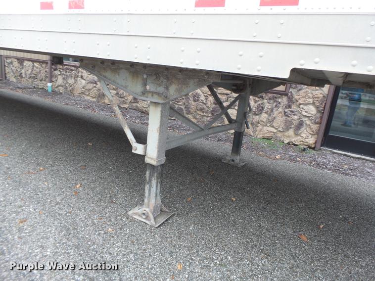 image for item K5626 2003 Lufkin TFV-CLST dry van trailer