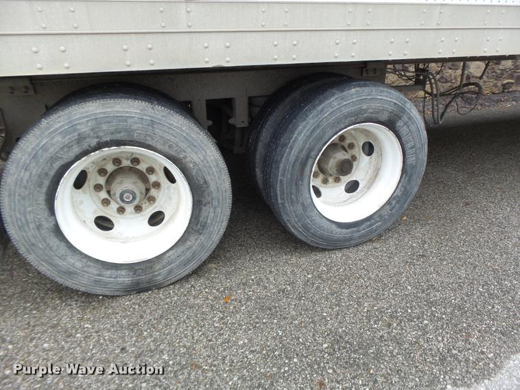 image for item K5626 2003 Lufkin TFV-CLST dry van trailer