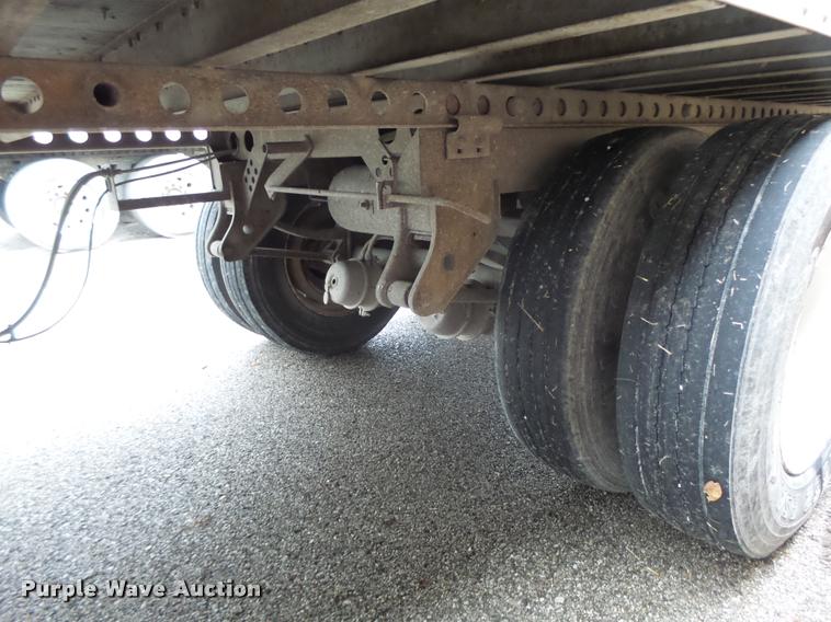 image for item K5626 2003 Lufkin TFV-CLST dry van trailer