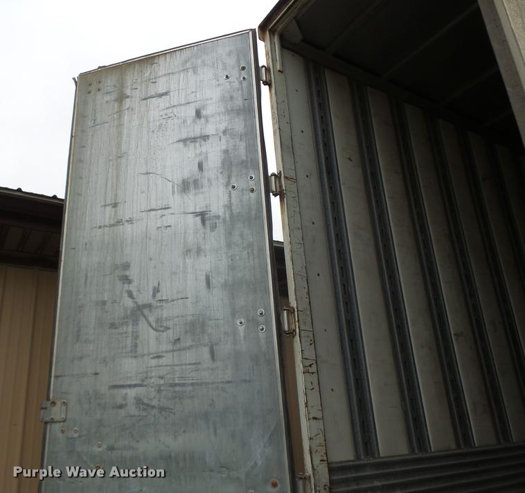 image for item K5626 2003 Lufkin TFV-CLST dry van trailer