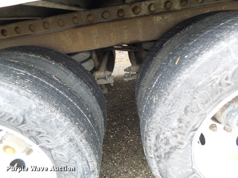 image for item K5627 2003 Lufkin TFV-CLST dry van trailer