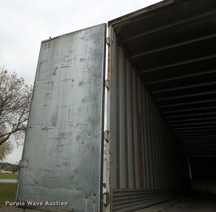 image for item K5627 2003 Lufkin TFV-CLST dry van trailer