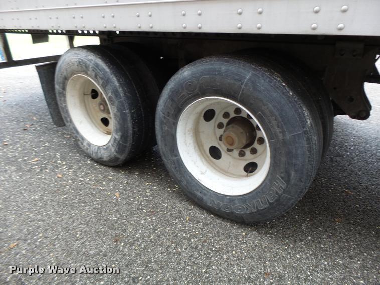 image for item K5627 2003 Lufkin TFV-CLST dry van trailer