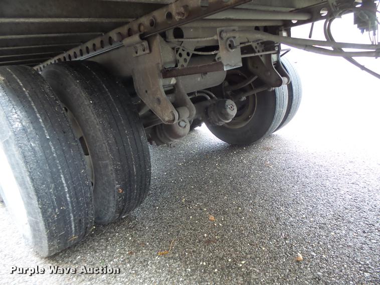 image for item K5627 2003 Lufkin TFV-CLST dry van trailer