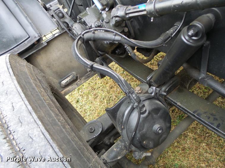 image for item K5630 1999 Peterbilt 379 semi truck