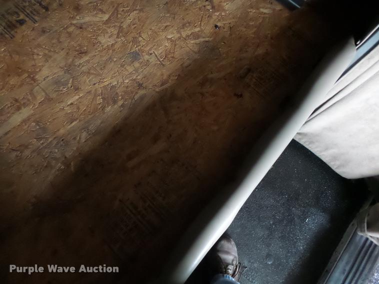 image for item K5630 1999 Peterbilt 379 semi truck