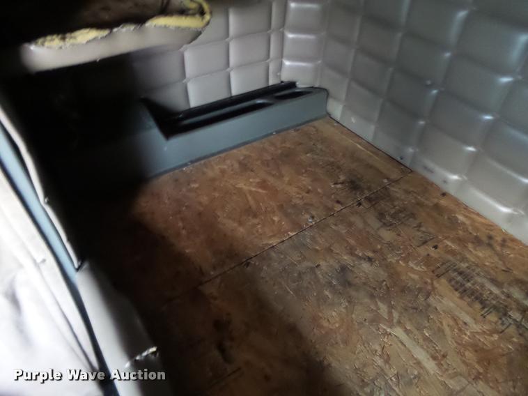 image for item K5630 1999 Peterbilt 379 semi truck