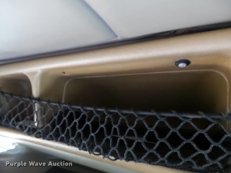 image for item K5630 1999 Peterbilt 379 semi truck