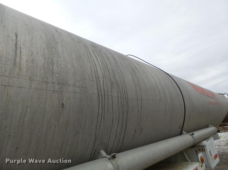 image for item K5656 1960 Heil tank trailer