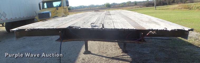 image for item L1692 1999 Nu Van flatbed trailer