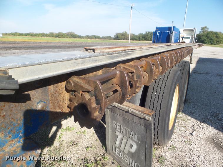 image for item L1692 1999 Nu Van flatbed trailer