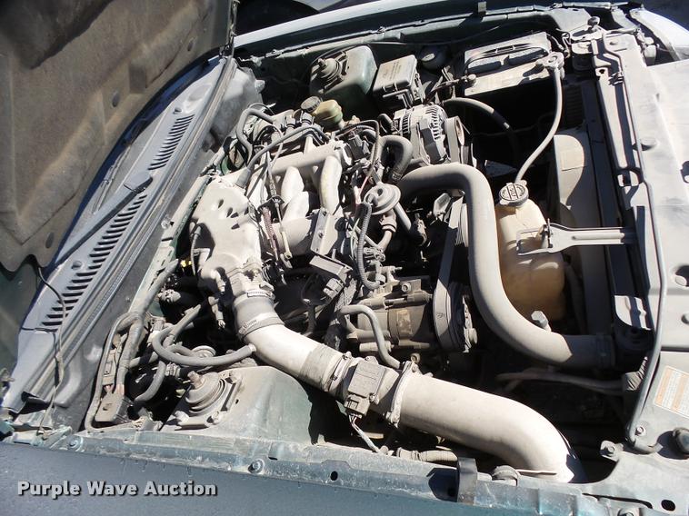 image for item DA2059 2000 Ford Mustang convertible