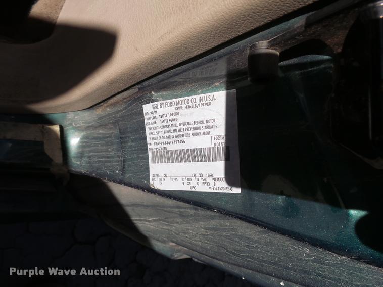 image for item DA2059 2000 Ford Mustang convertible