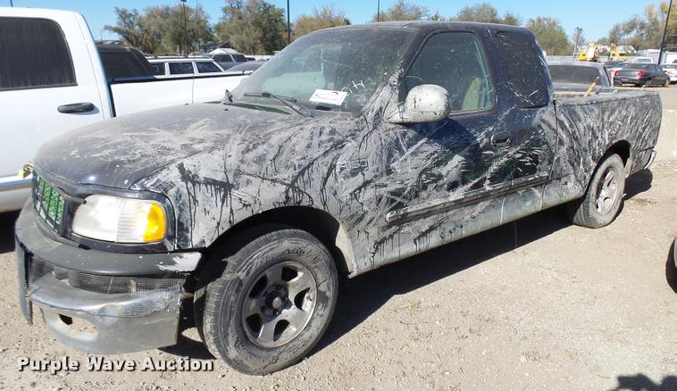 image for item DA2060 1999 Ford F150 SuperCab pickup truck