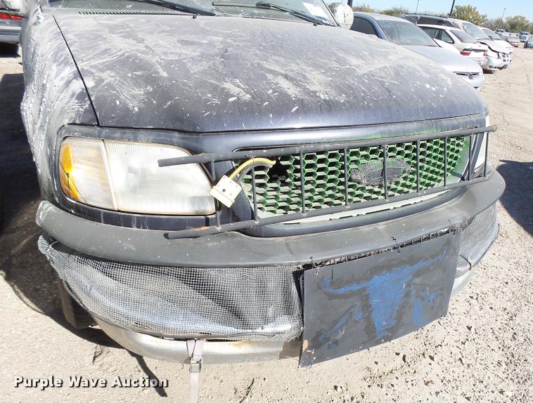 image for item DA2060 1999 Ford F150 SuperCab pickup truck